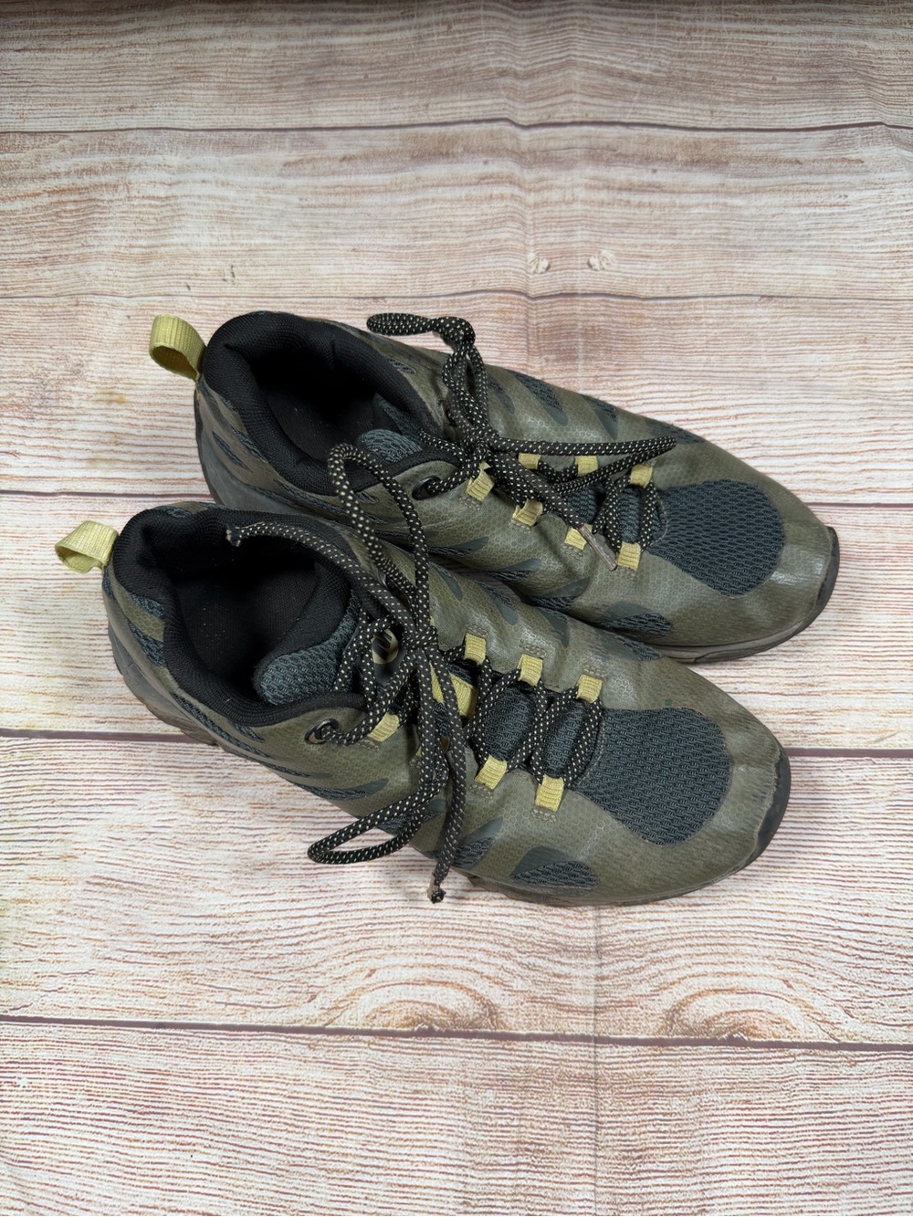 Men's Olive Green Merrell Moab Edge‎ Hiking Shoes